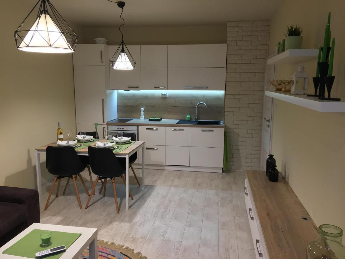 Evergreen Sofia Apartment ภายนอก รูปภาพ